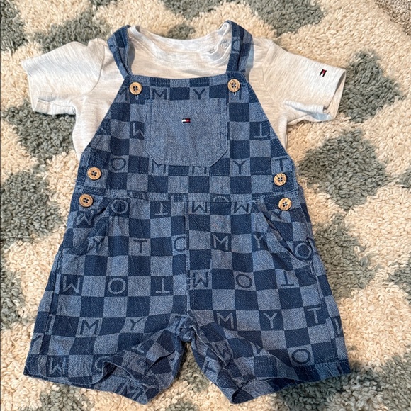 Tommy Hilfiger Kids Blue Checkered Overalls set - Picture 1 of 5